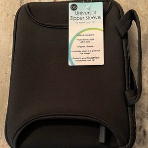 Universal Zipper Sleeve for tablets up to 10 inches